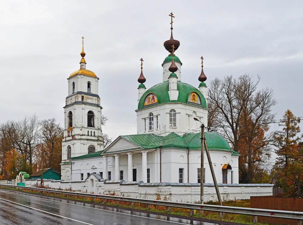 Церковь Троицы Живоначальной (Хотеичи)