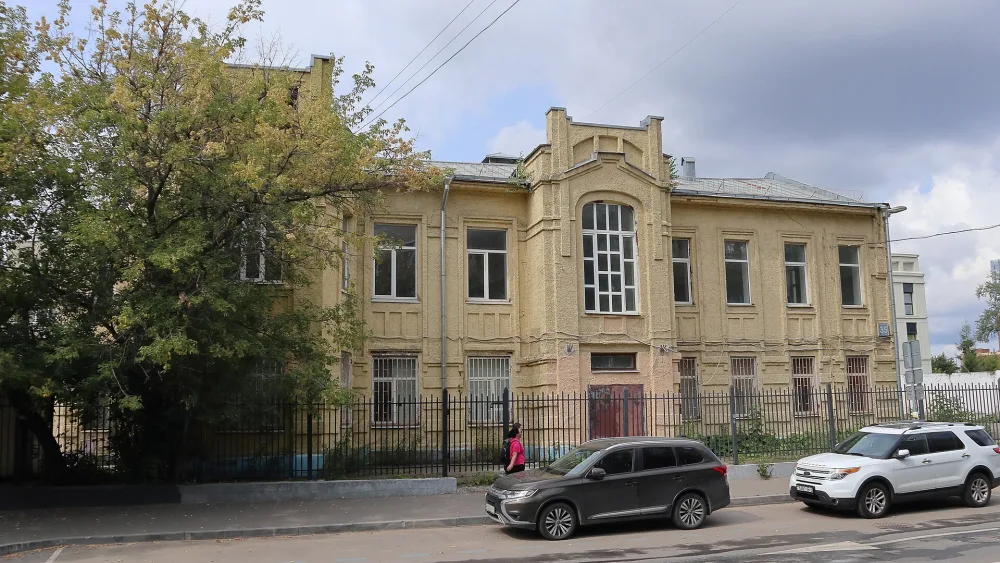Вятская улица 35