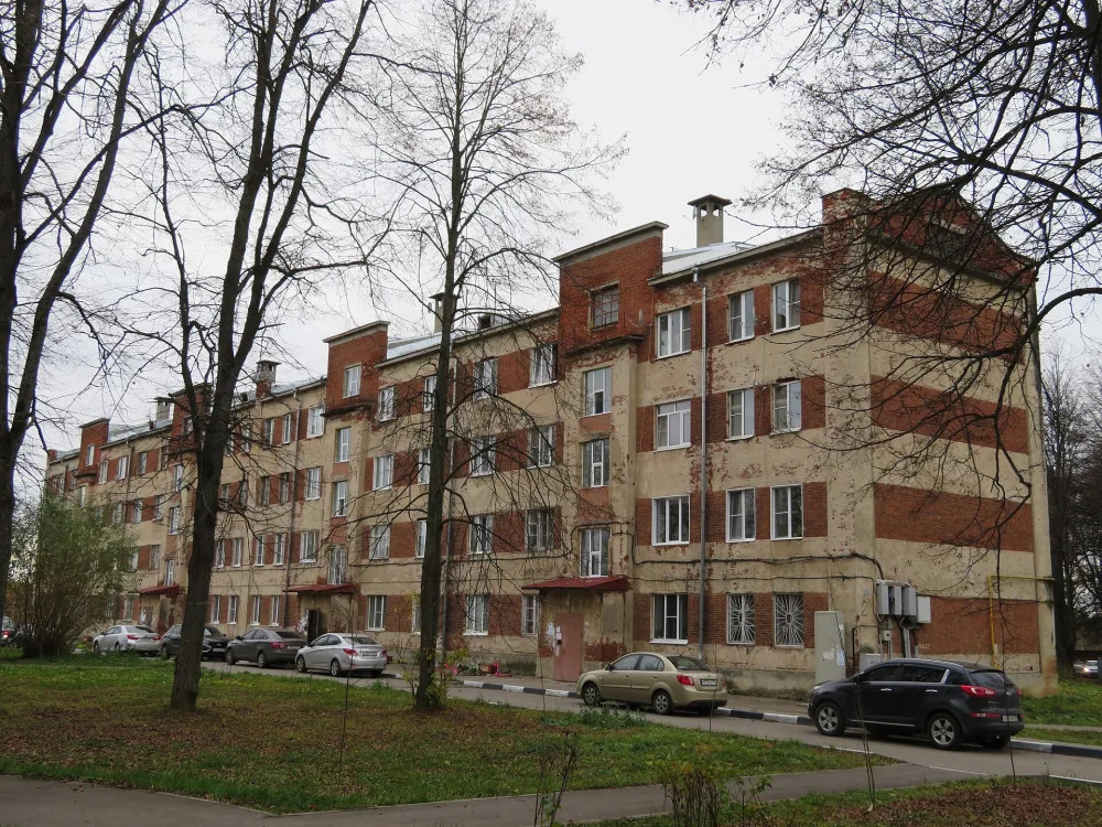 Жилой дом (Троицкое)