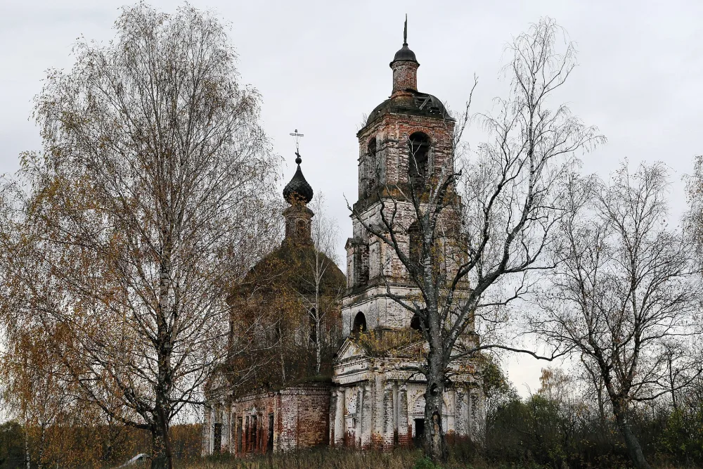 Знаменская церковь (Ивановское)