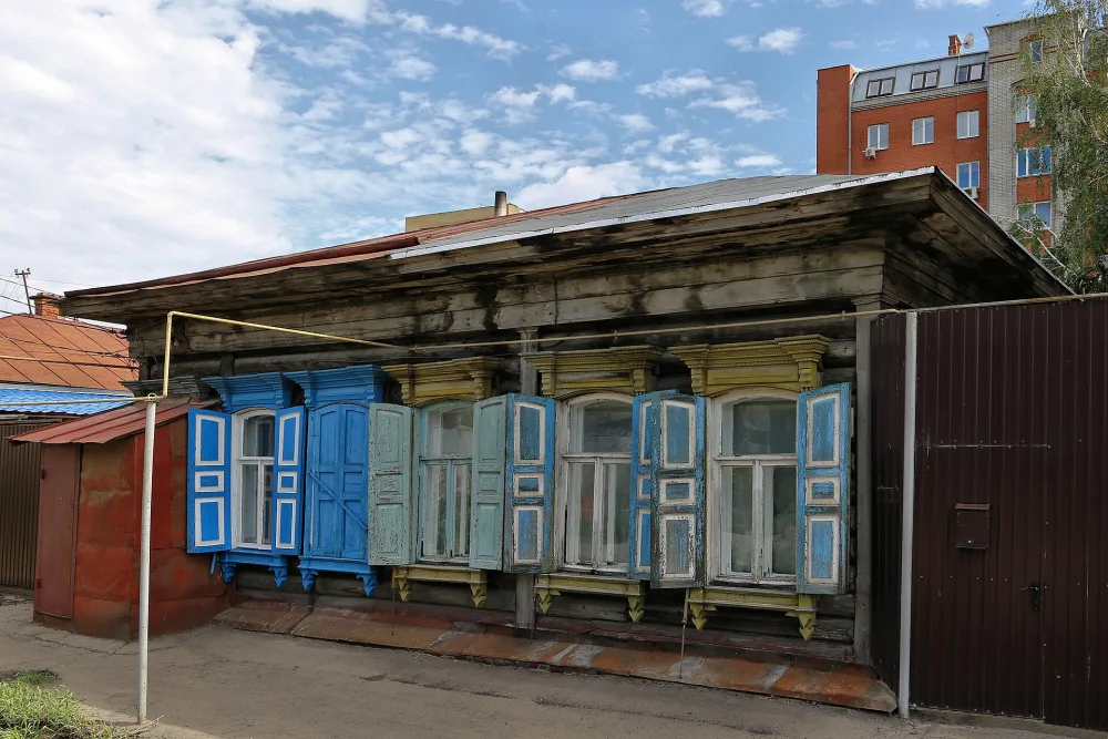 Жилой дом, образец застройки казачьего форштадта (Омск)