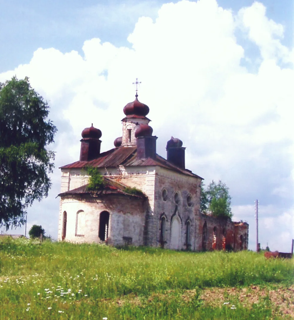 Церковь Рождества Пресвятой Богородицы (Палауз)