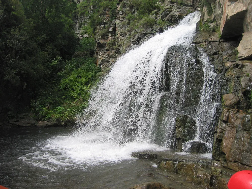 Камышлинский водопад