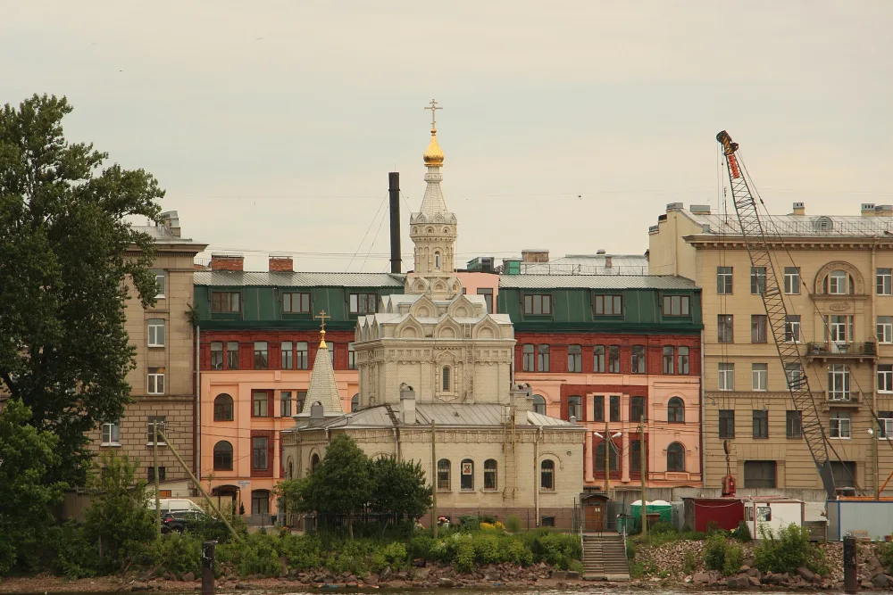 Территория часовни