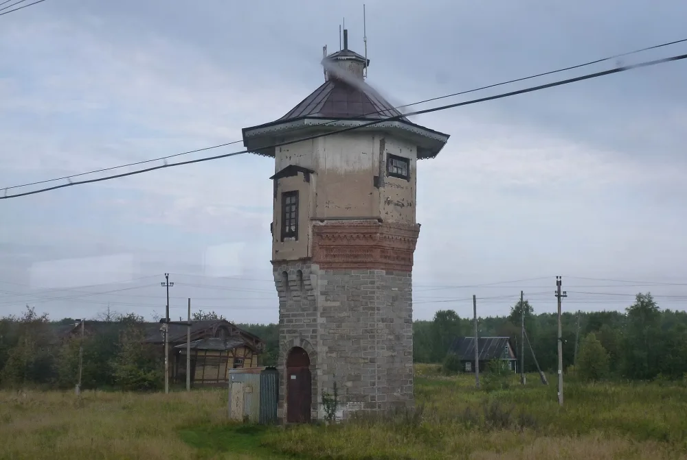Водонапорная башня (Карелино)