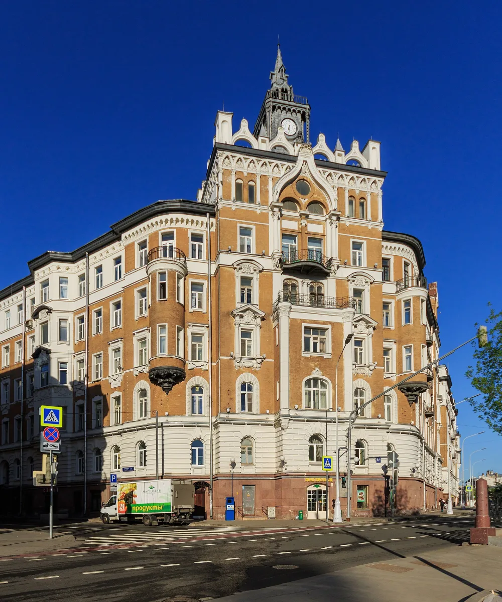Комплекс зданий страхового общества «Россия»