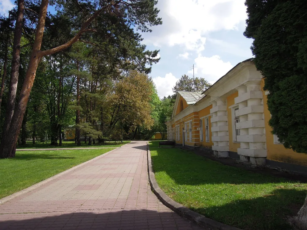Конный двор (два корпуса) (Валуево)
