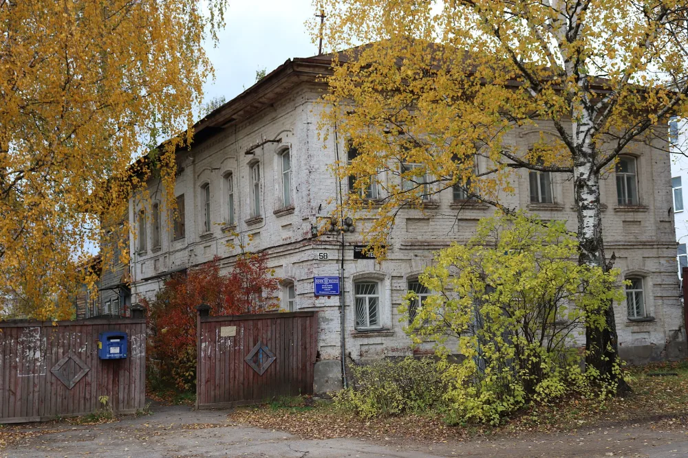 Жилой дом К.К. Мазина (Островское)