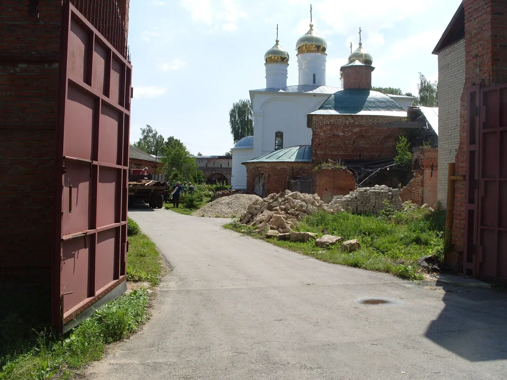 Свято-Троицкий монастырь