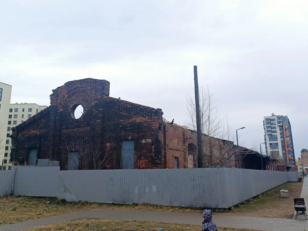 Товарный пакгауз (южный) Варшавского вокзала