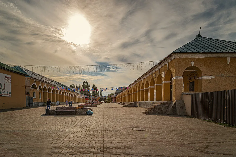 Торговые ряды (Кирсанов)