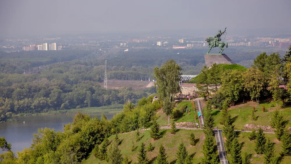 Памятник Салавату Юлаеву