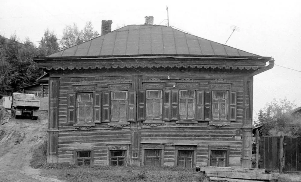 Жилой дом (Тобольск)