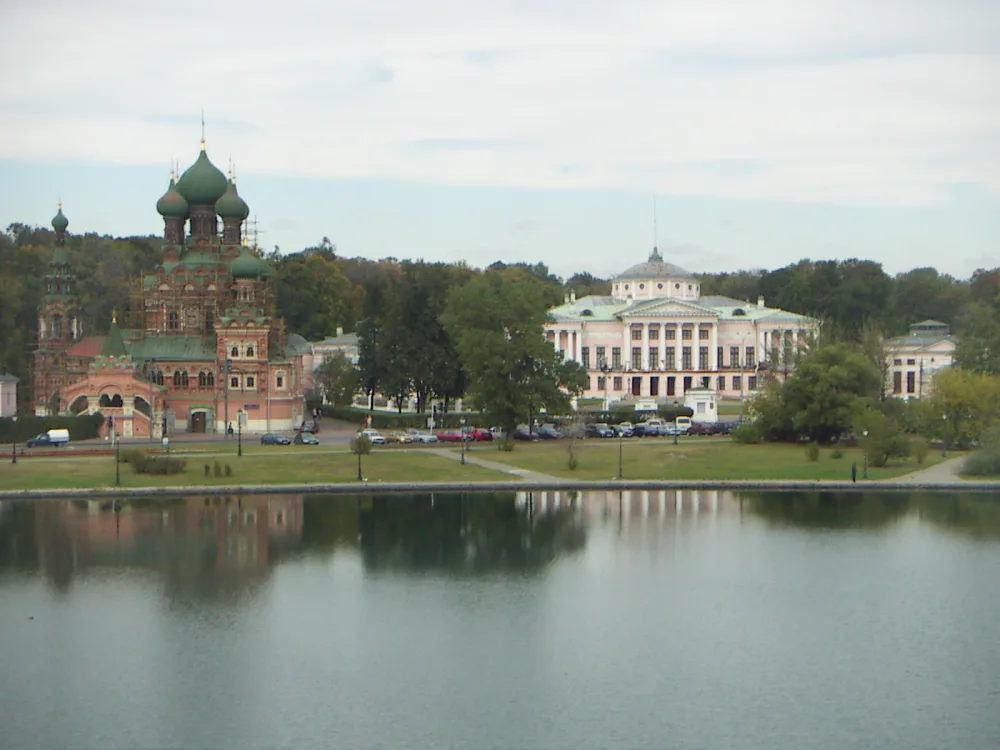 Останкинский пруд