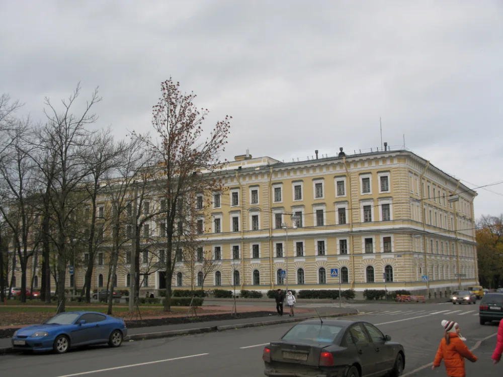 Жилой дом полицейских чинов