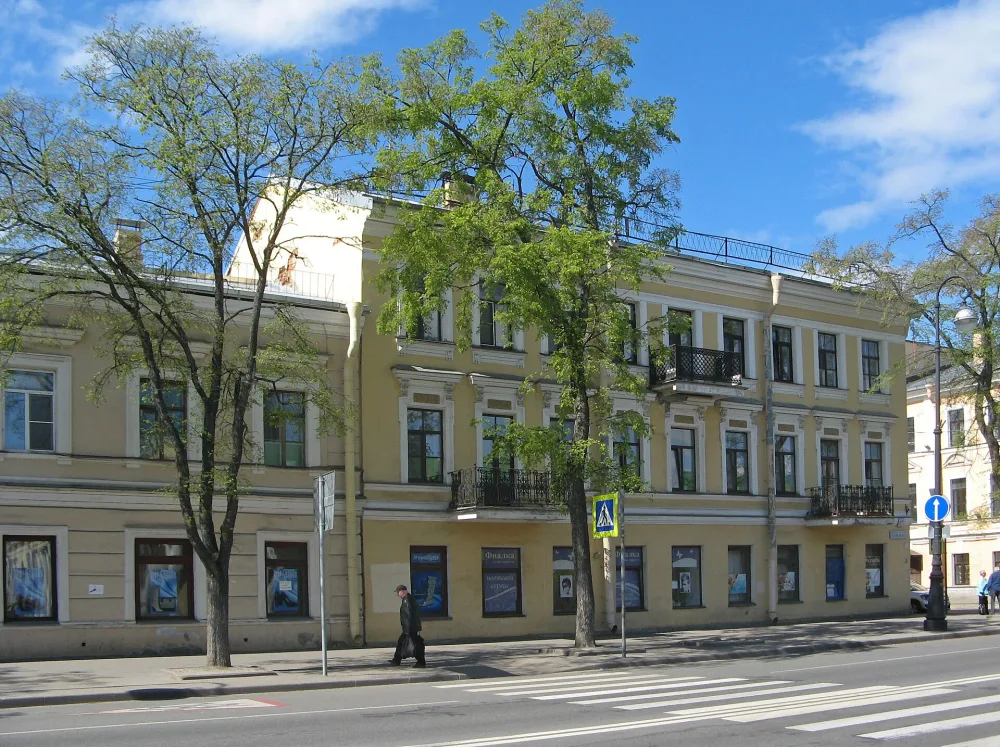 Жилой дом (Кронштадт)