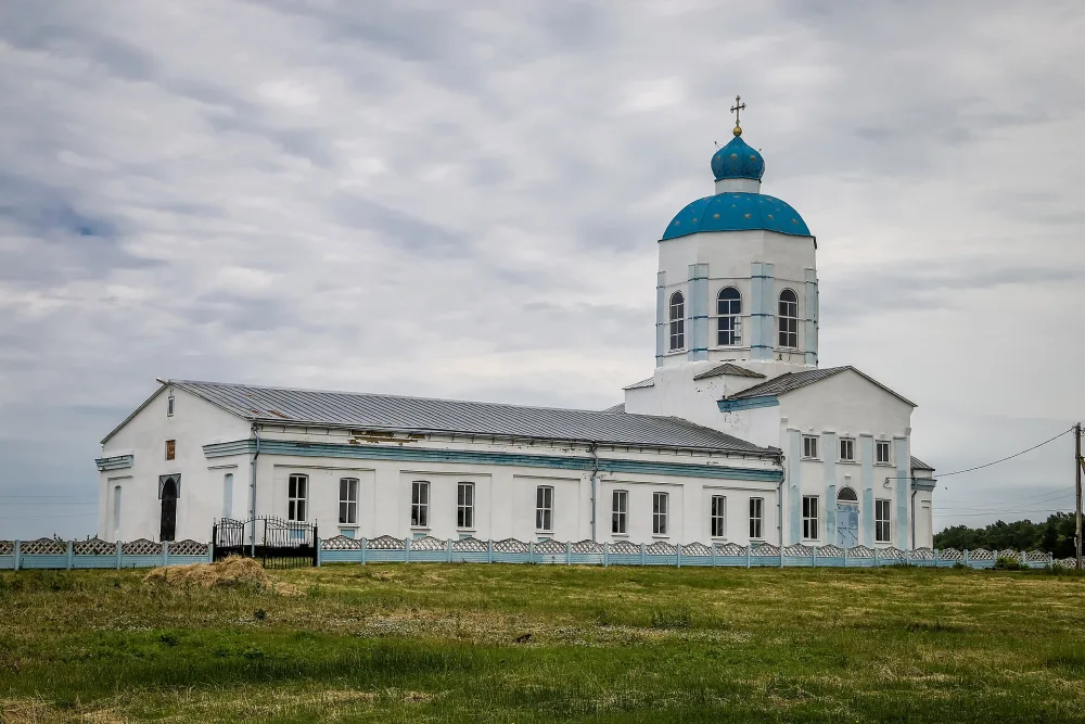 Церковь Пятидесятницы (Сошествия Святого Духа) (Солдатское)