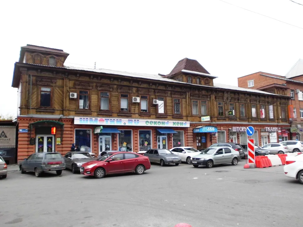 Дом полукаменный двухэтажный И. Бусыгина — В.П. Павлова (Челябинск)