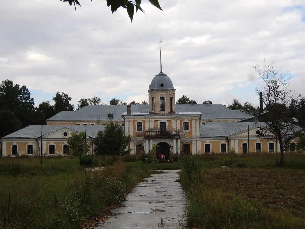 Дворец (Андреевское)