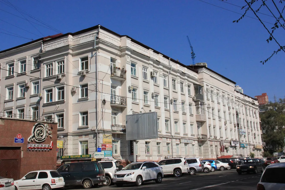 Жилой дом лейтенантского состава Тихоокеанского флота (Владивосток)