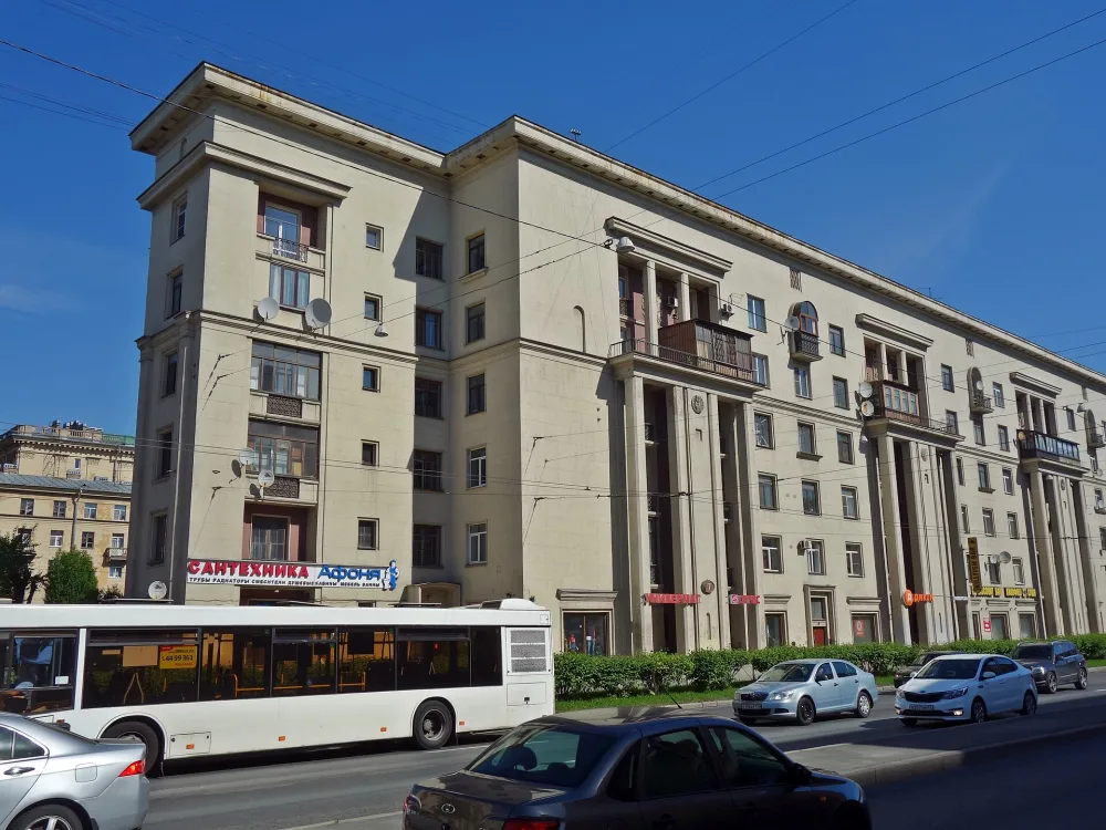 Жилой дом