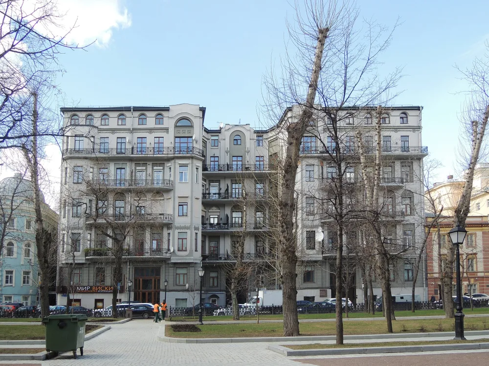 Тверской бульвар 9