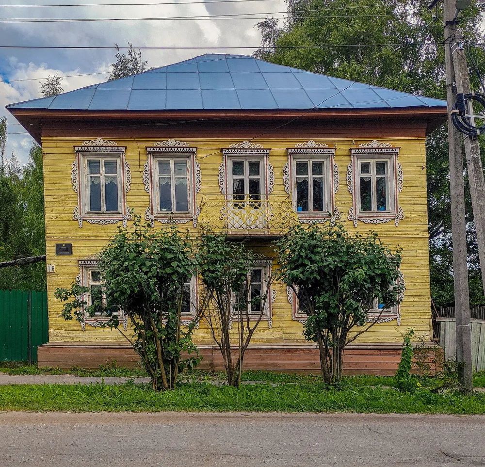 Жилой дом Собенниковых (Солигалич)