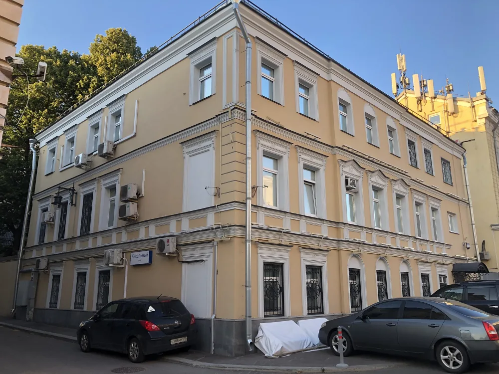 Главный дом с доходным домом усадьба М.А. Скороспелова - А.М. Тяжловой - Е.А. Рогожиной (Мещанский)