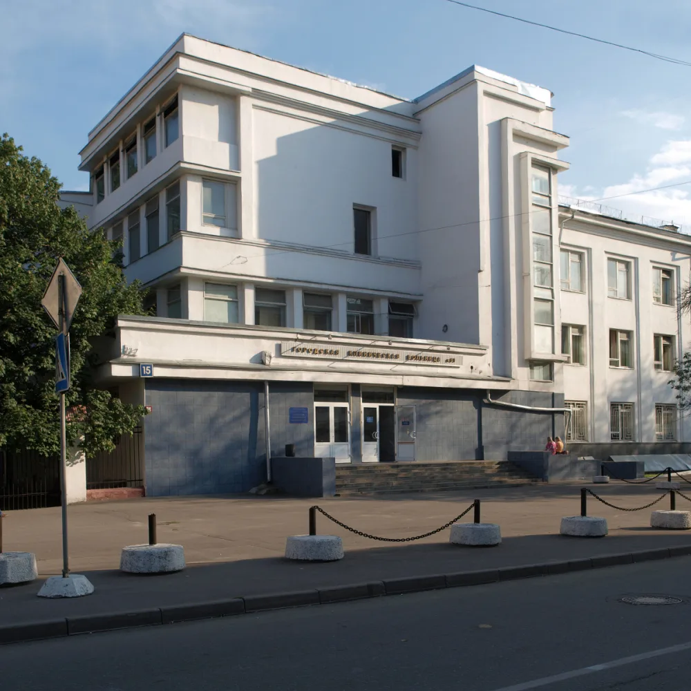 Улица Доватора 15