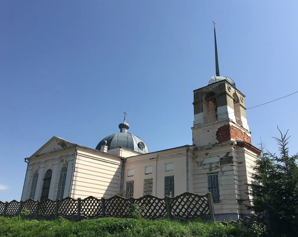 Храм Воскресения Словущего (Долбёнкино)