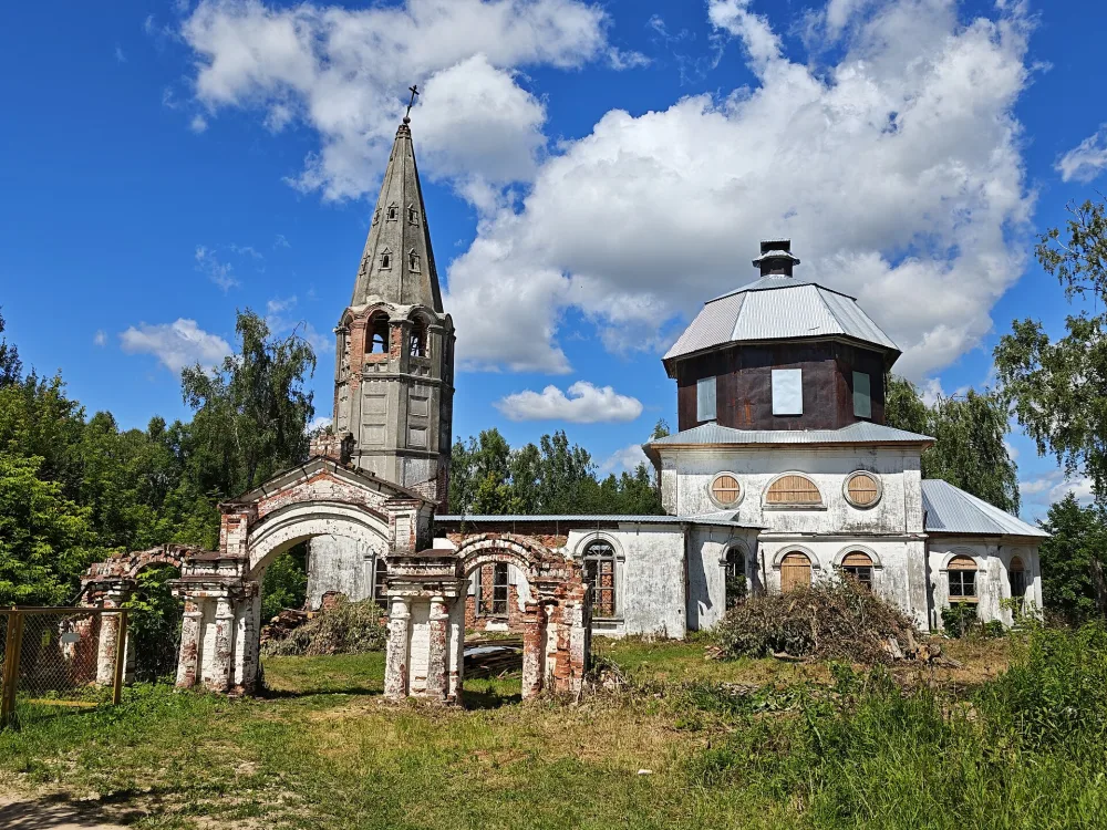 Комплекс Никольской церкви (Дресвищи)
