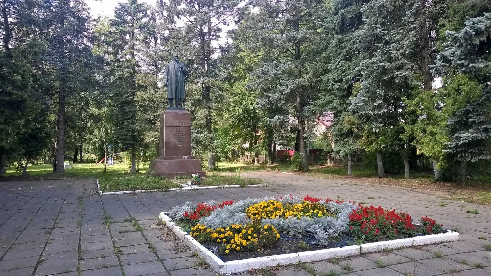 Памятник В.И. Ленину (Кашино)