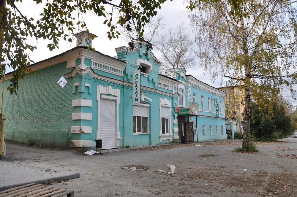 Дом, в котором проходили первые заседания Совета рабочих и солдатских депутатов Златоуста (кинотеатр "Колизей") (Златоуст)