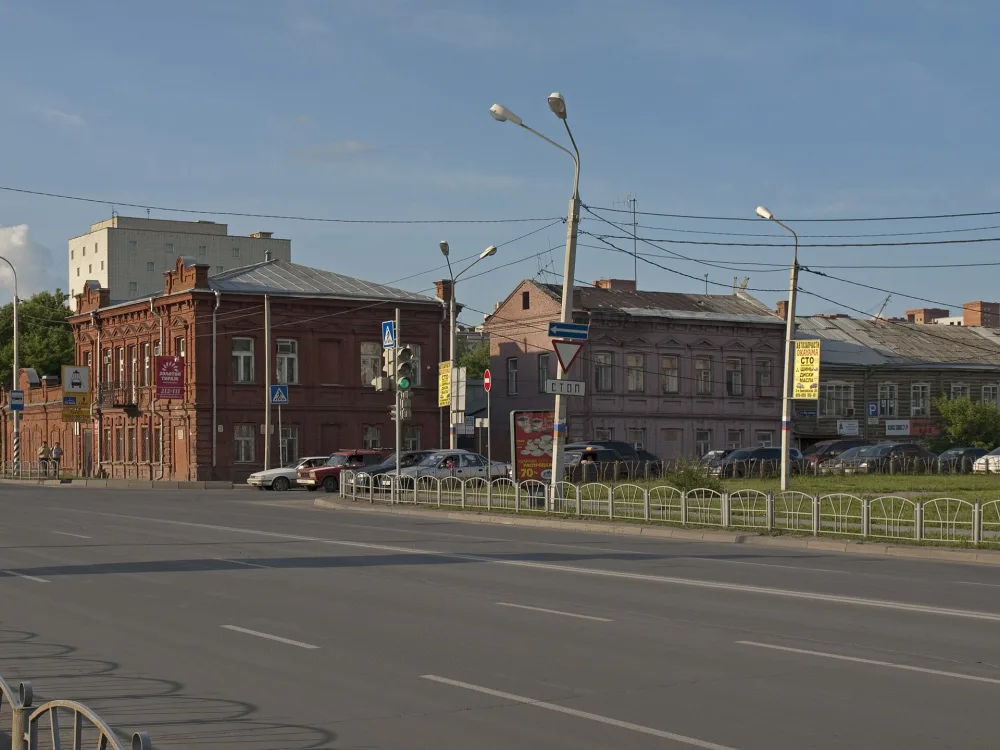 Жилой дом С.М. Иванова (Омск)