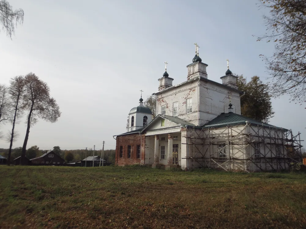Никольская церковь (Никольское)