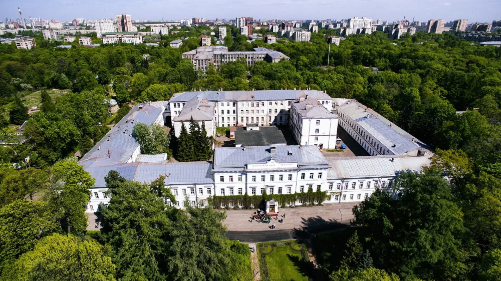Санкт-Петербургский государственный лесотехнический университет