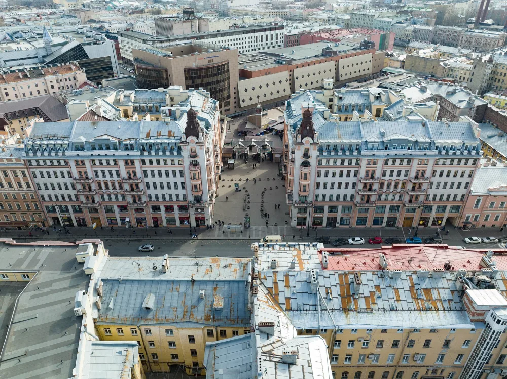 Московский проспект 4-6, Дома М.В. Вяземской