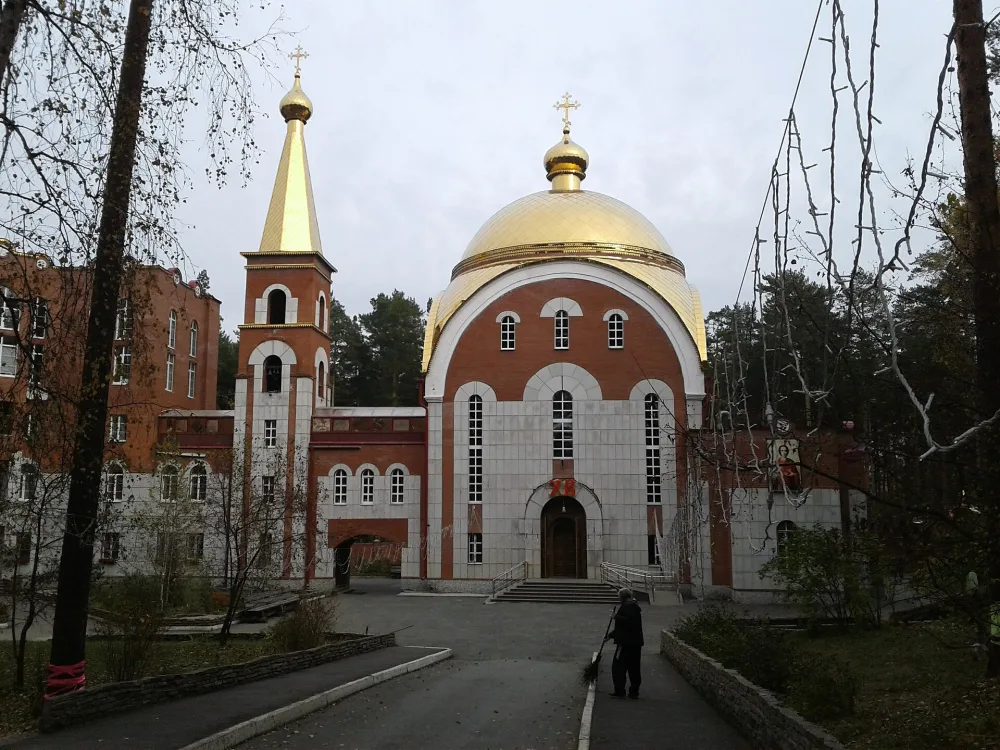 Пантелеимоновская церковь