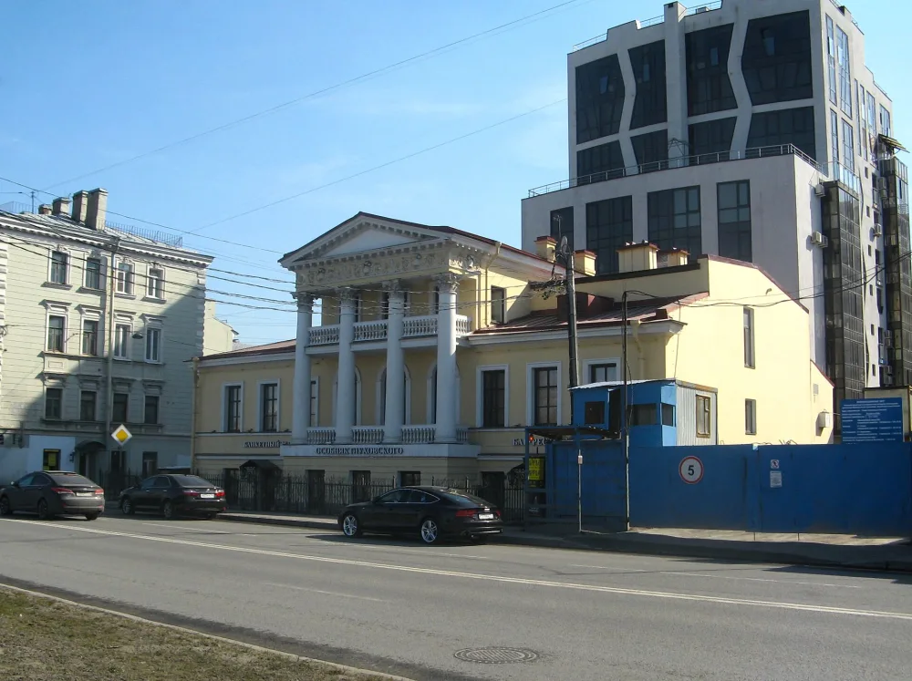 Дом Глуховского