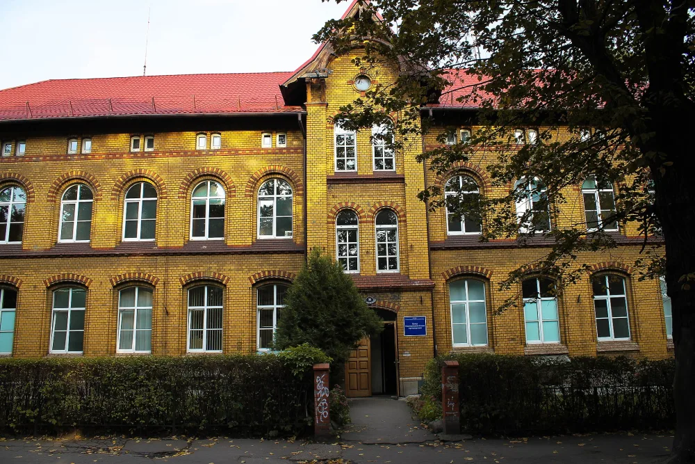 Комсомольская улица 36