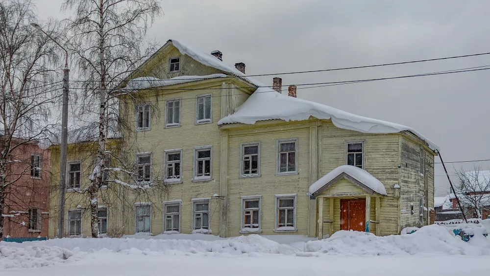 Жилой дом (Белозерск)