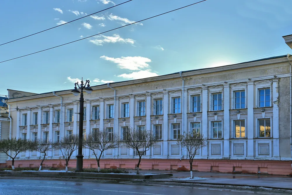 Спорткомплекс общевойскового училища (Омск)