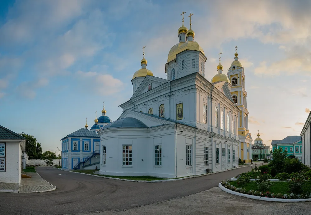 Собор Владимирской иконы Божьей Матери (летний) (Оранки)