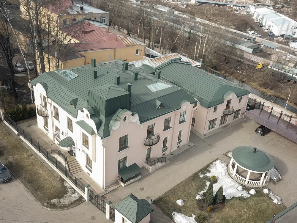 Здание конторы Технохимического завода полиграфической краски и лаков А.И. Шадрина