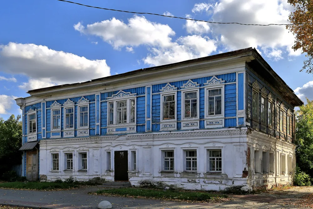 Здание казначейства (Тара)
