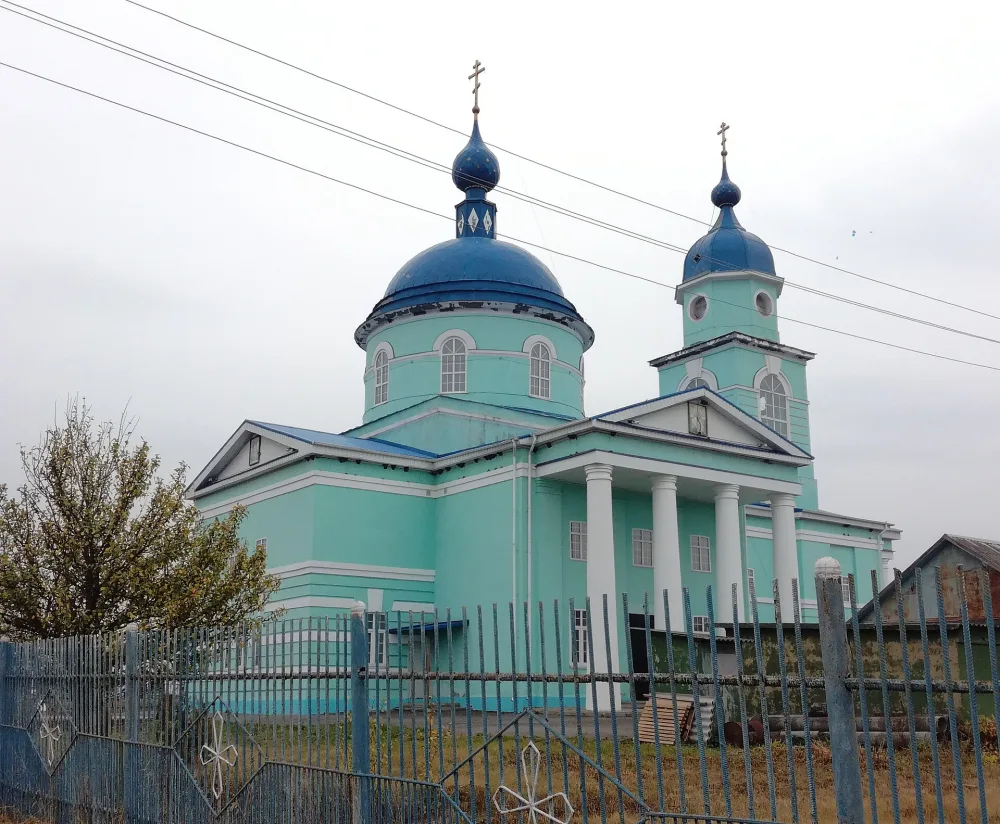 Георгиевская церковь с интерьером