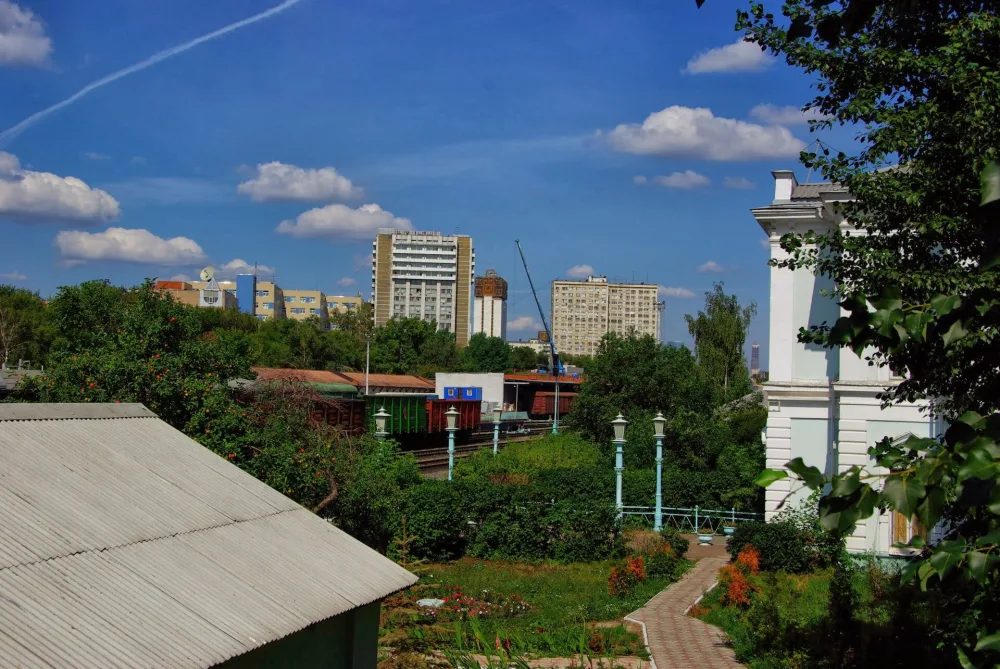 Фонарные столбы перрона (восемь) (Донской)
