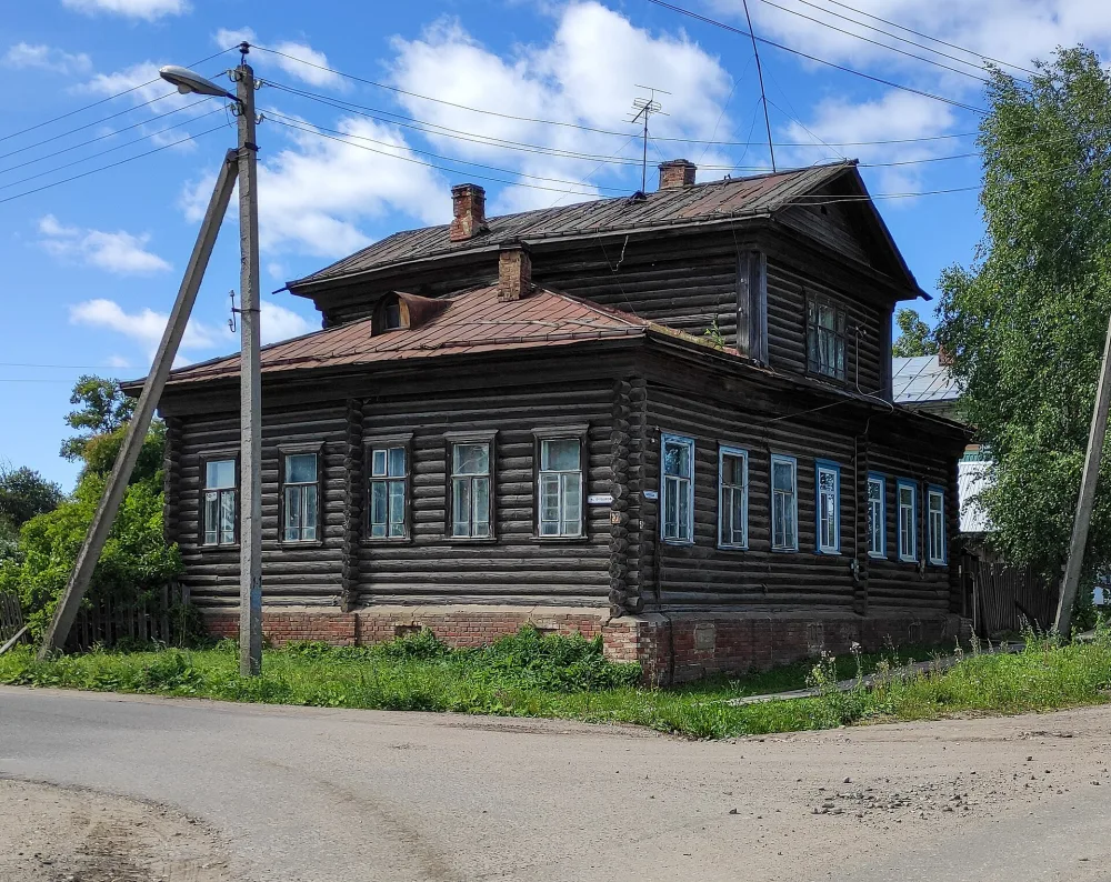 Усадьба (Парфеньево)