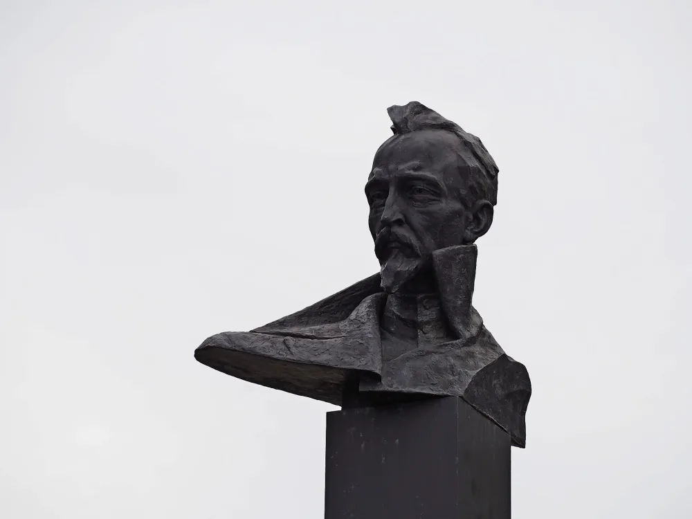 Памятник Ф.Э. Дзержинскому