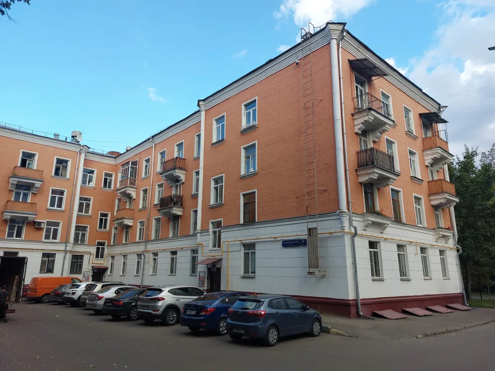 Ансамбль общежитий работников Центральной клинической больницы (Кунцево)